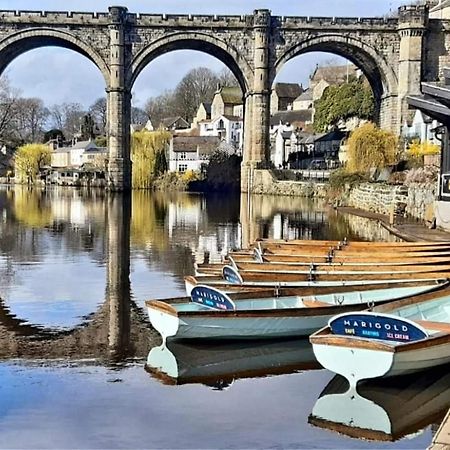 Castle Ings Jem Hotel Knaresborough Exterior photo