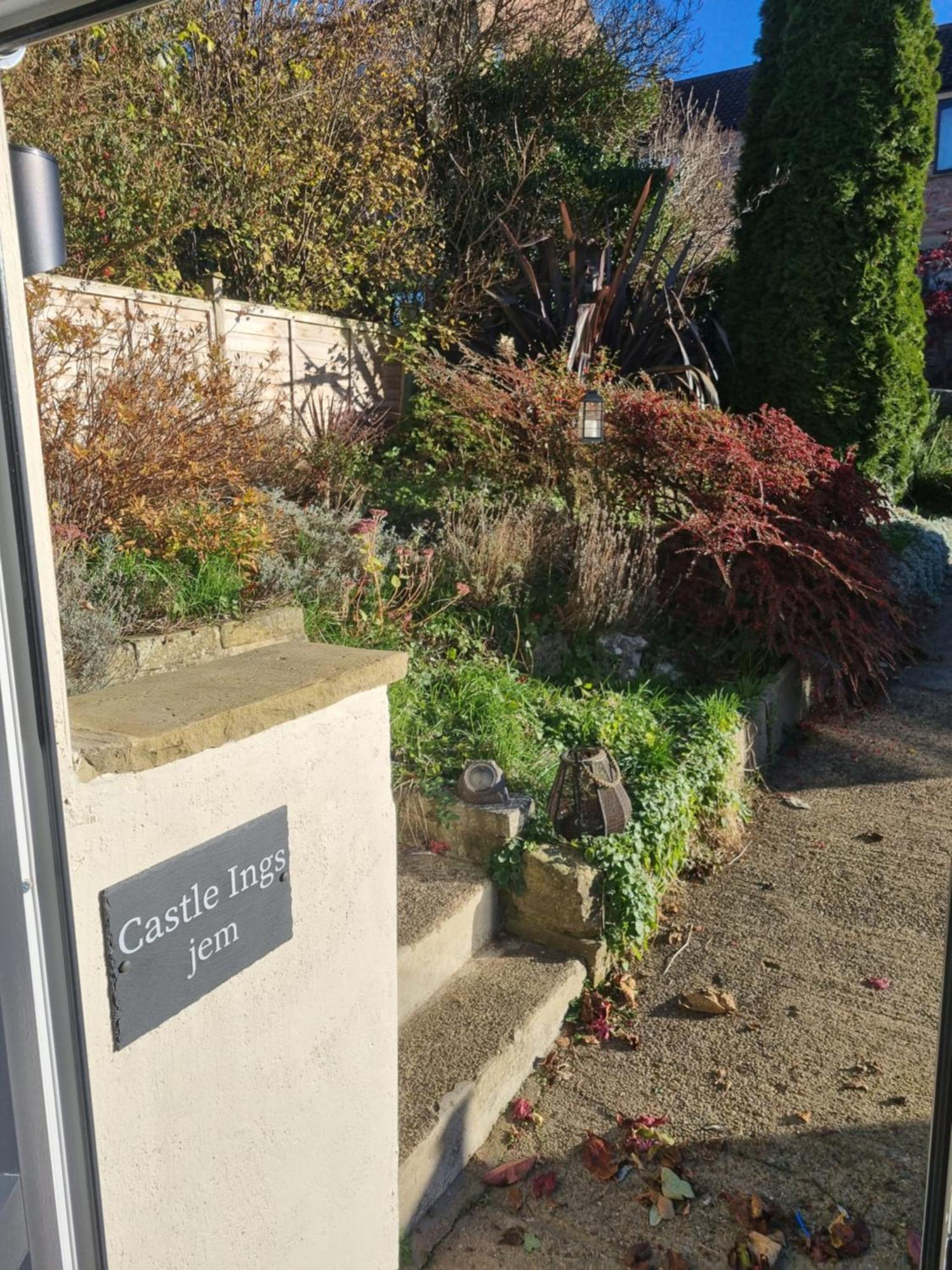 Castle Ings Jem Hotel Knaresborough Exterior photo