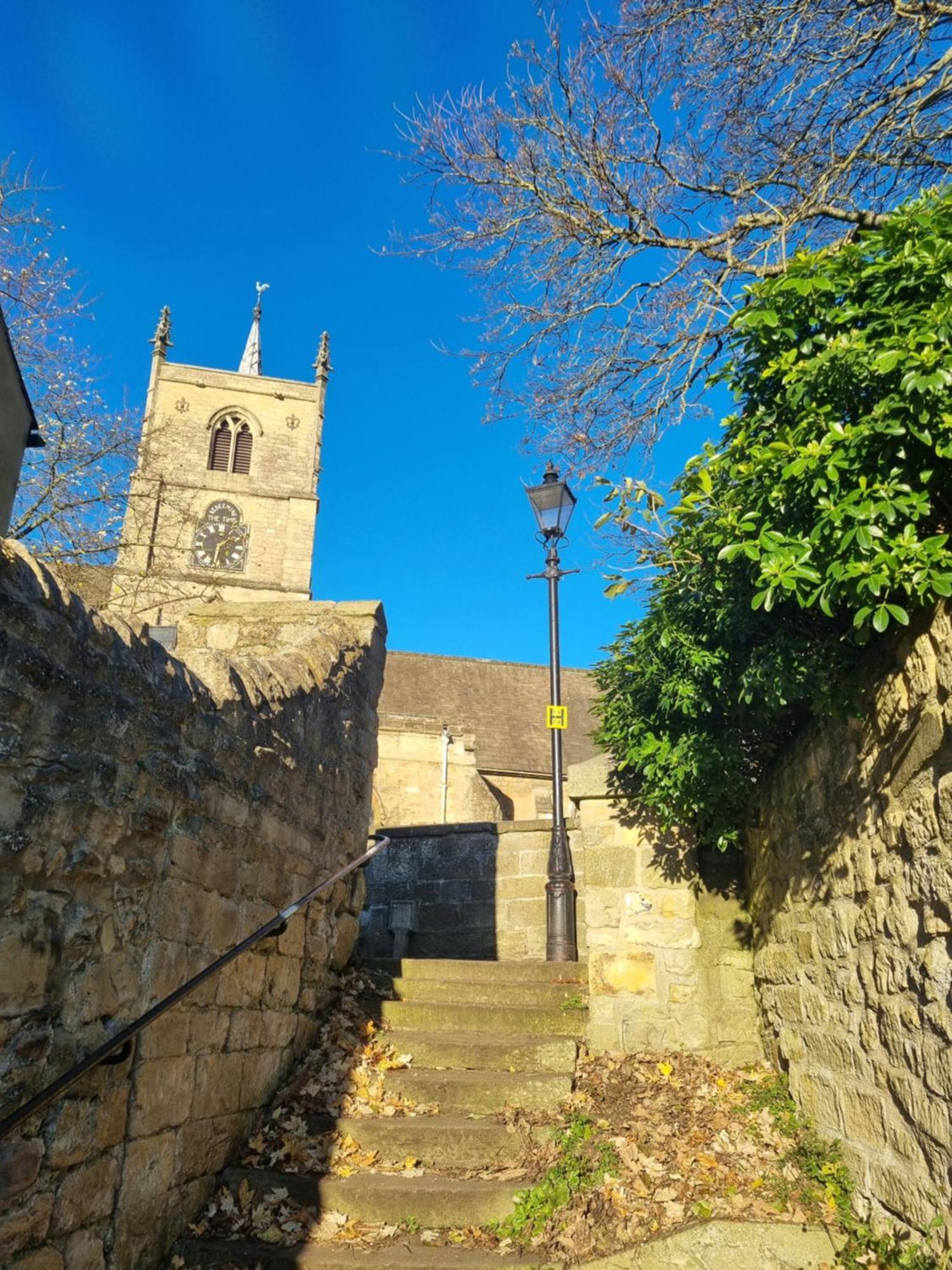 Castle Ings Jem Hotel Knaresborough Exterior photo